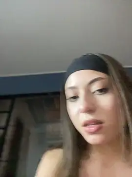 Czat XXX na żywo – PrettyAmber