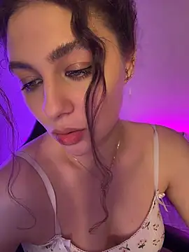 Your_insomniya – Live XXX-chat