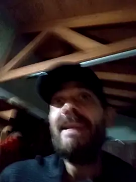 Toro18x4 Show in webcam