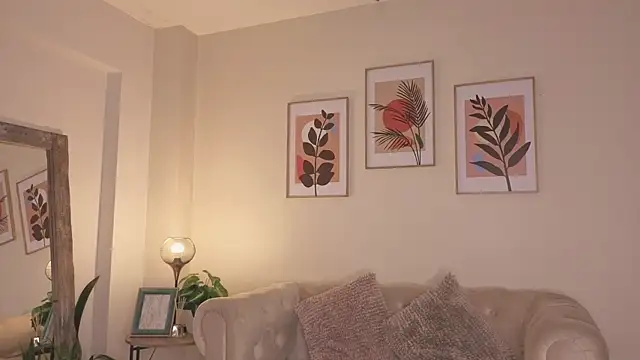 Živý XXX chat DahianaWalcott