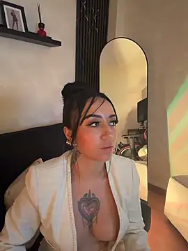 Chat +18 de EmmyEvans1 ao vivo