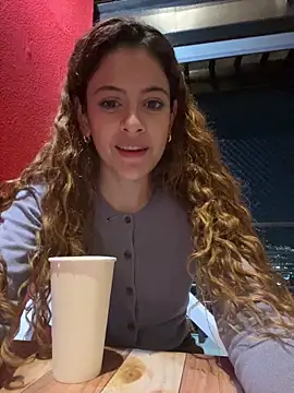 alana15's Live XXX Chat