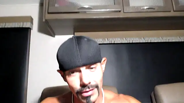 دردشة ThickD2C الجنسية المباشرة