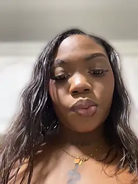 Chat +18 de SarahBleer ao vivo