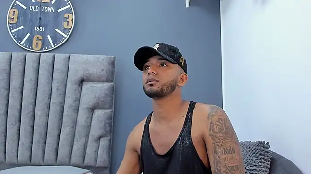 Robin_Rief élő XXX-chatje