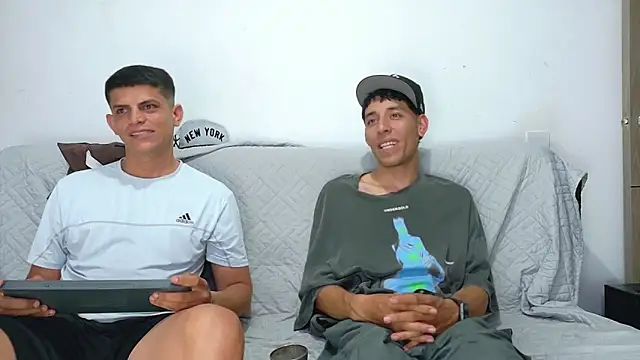 Party_Straight: вебкам-шоу