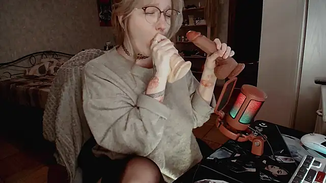 raingurl's Live XXX Chat