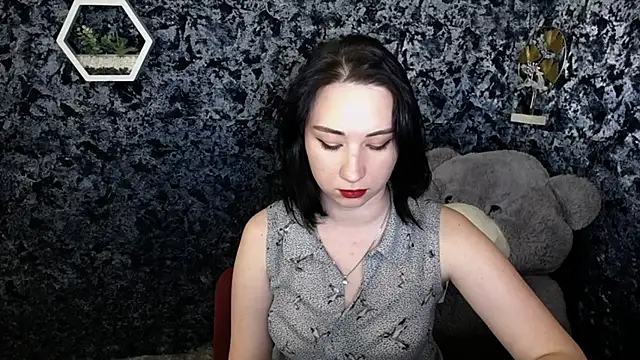 Moon_foxy_ Chat XXX in diretta