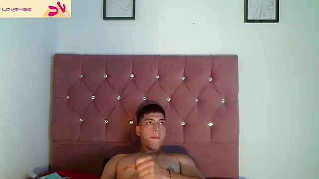 aaron_antonella_mds – Live XXX-chat