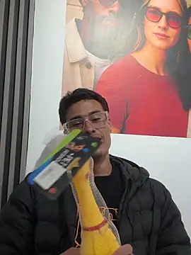 TavoHot_ লাইভ XXX চ্যাট