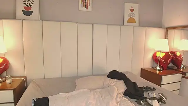 Chatroom XXX en direct de AlanaWesst