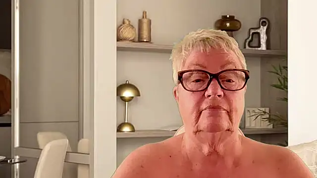 Mystery-Grandmother 웹캠 쇼