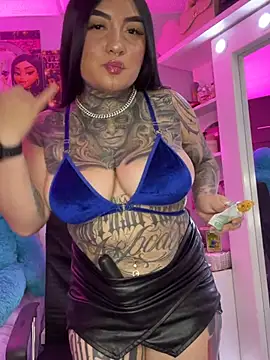 CloeeBeckam Chat XXX in diretta