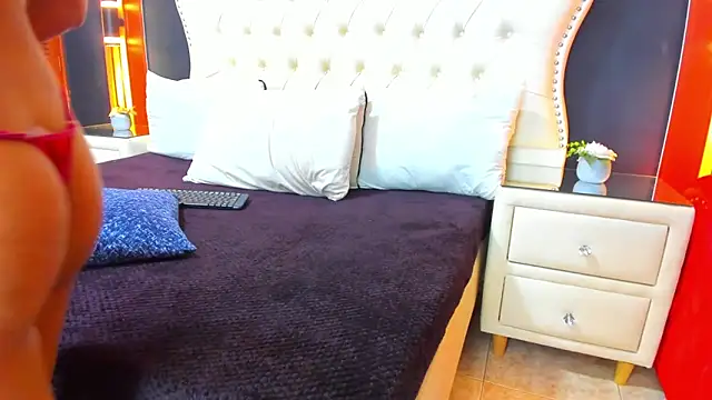 Онлайн чат XXX LizANDjuan