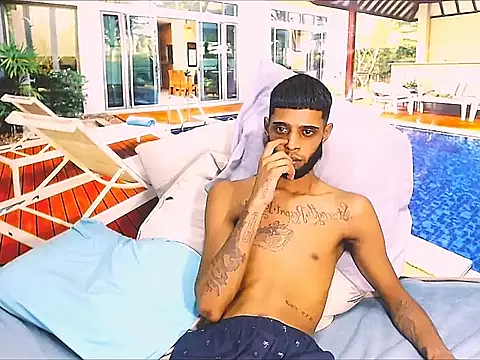 CharmingIndian1 Adlı Modelin Web Kamerası Şovu