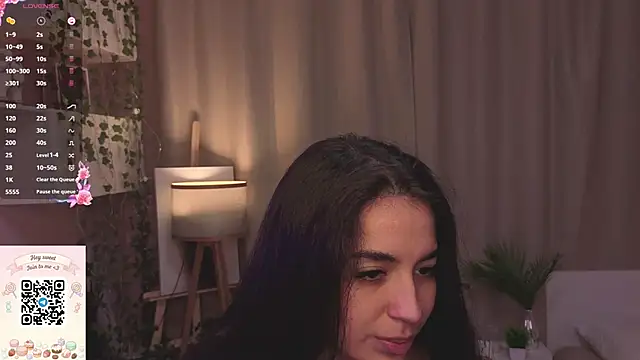 EmmyNoel élő XXX-chatje