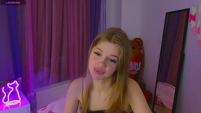 XXX chat uživo modela belrinaa