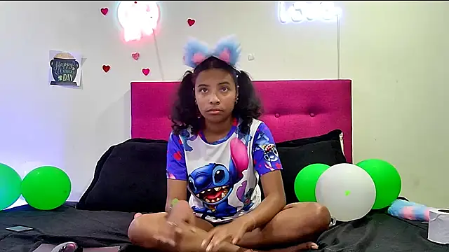 Czat XXX na żywo – Ellie_Cute7