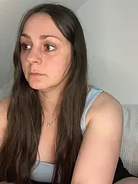 Chatroom XXX en direct de Loella-Rose