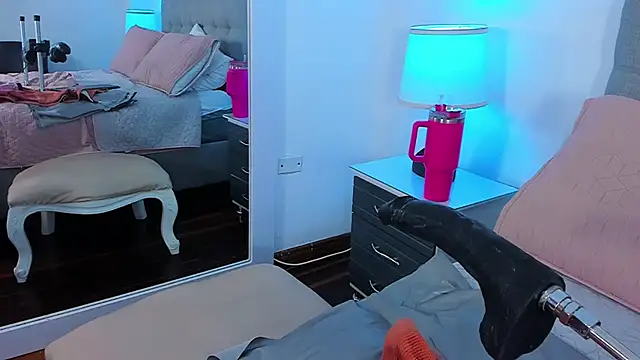 Chat XXX en directo de Samantha__Vega