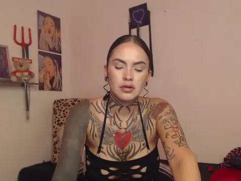 Chat +18 de Perola__May ao vivo