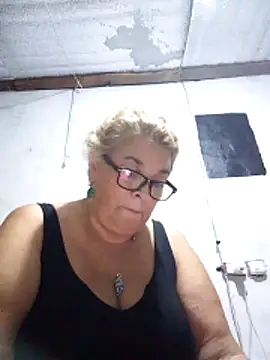 momismilf544のライブXXXチャット