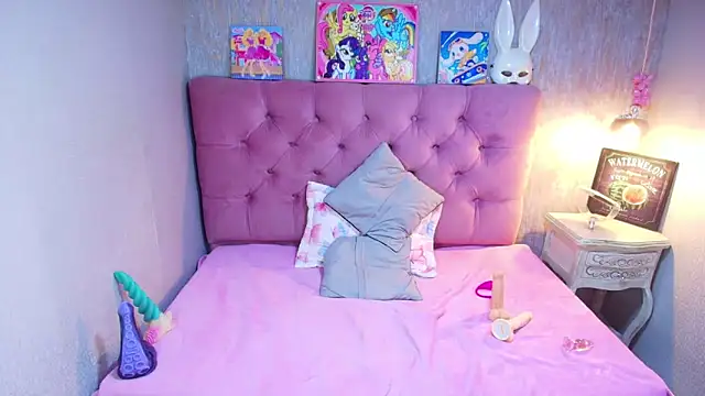 Živý XXX chat charlottemoonxz