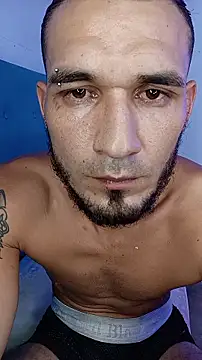 junior_men22's Live XXX Chat