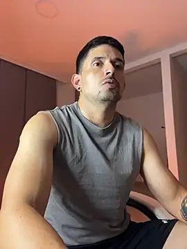 TroyeSavage Pertunjukan Webcam