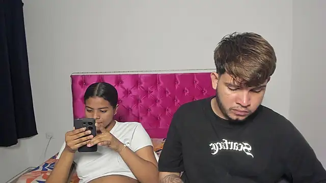 val_andBry's Live XXX Chat