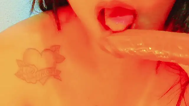 Živý XXX chat MojaditPussy