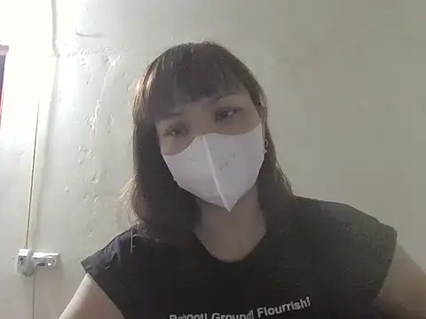 Angela-Eira 现场XXX聊天