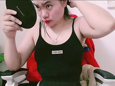 Suhynxx 现场XXX聊天