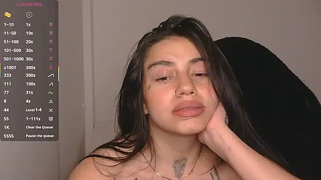 Živý XXX chat val_bardot