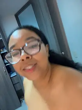 XMara: онлайн-секс-чат