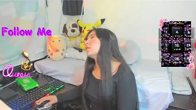 litle_mily_ Chat XXX live