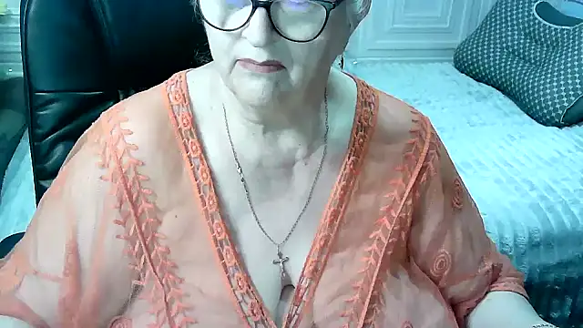 LolkaAlyss – Kamerová šou