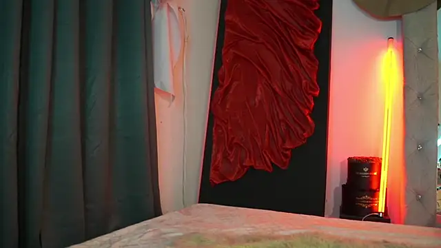 Chatroom XXX en direct de JulietaWinona