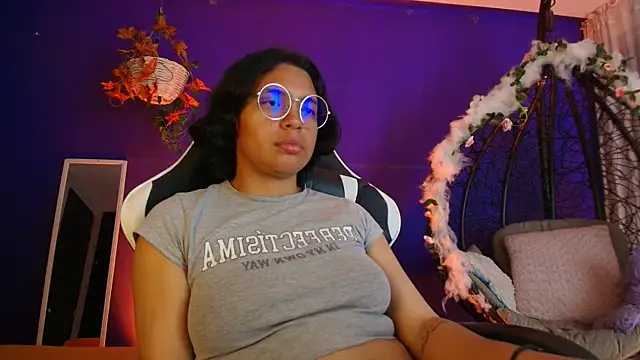 دردشة Emmapark_ الجنسية المباشرة