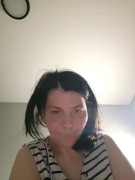 roksa2026's Live XXX Chat