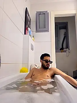 husbandandwifetobeのウェブカメラショー