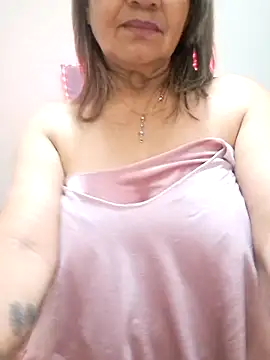 Онлайн чат XXX Vickyfox_