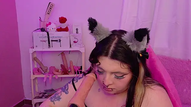 Sachi_Meow Adlı Modelin Canlı XXX Sohbeti