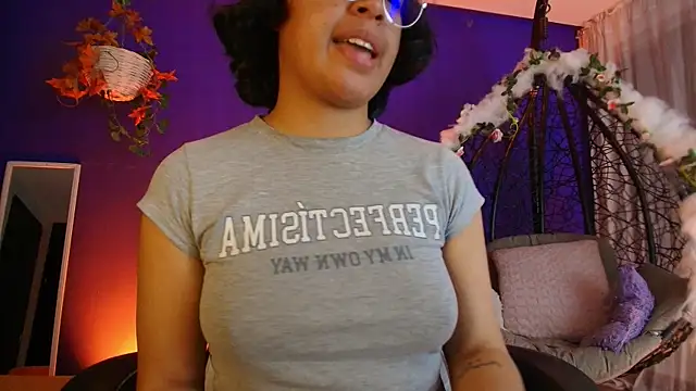 Emmapark_ 라이브 XXX 채팅