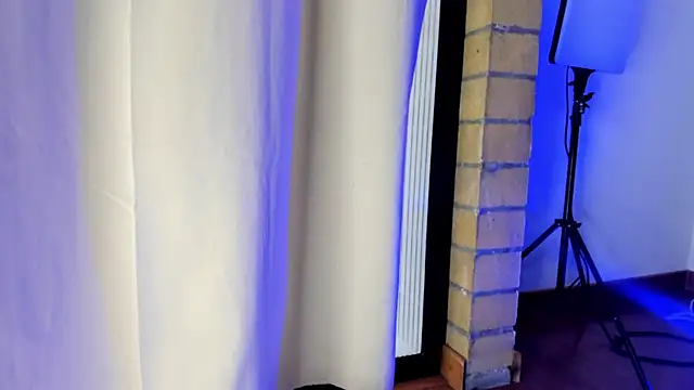 Онлайн чат XXX Lucia_velez