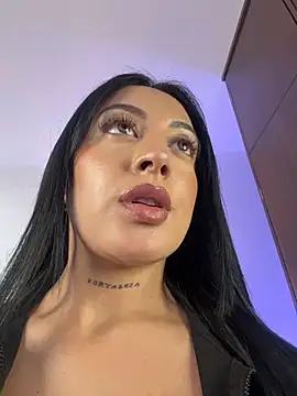 keilelewisのウェブカメラショー