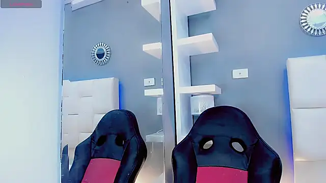 Kornylovee – webcam-show