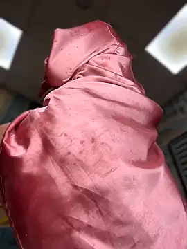 Webkamerová show SweetieSinXXX