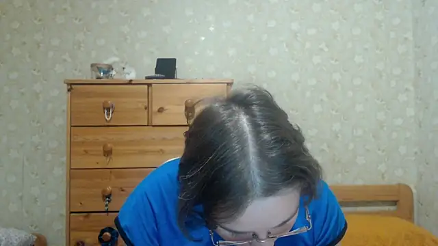 Smart_Rose's Live XXX Chat