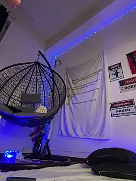 XXX chat uživo modela AriaVoss